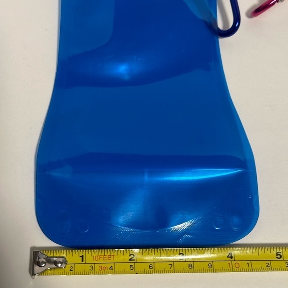 Set of 2 Collapsible Water Bottles - Picture 5 of 5